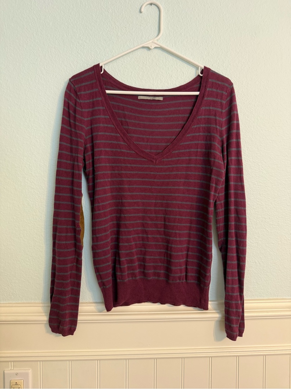 Rubbish Striped V-Neck Sweater in Burgundy and Gray